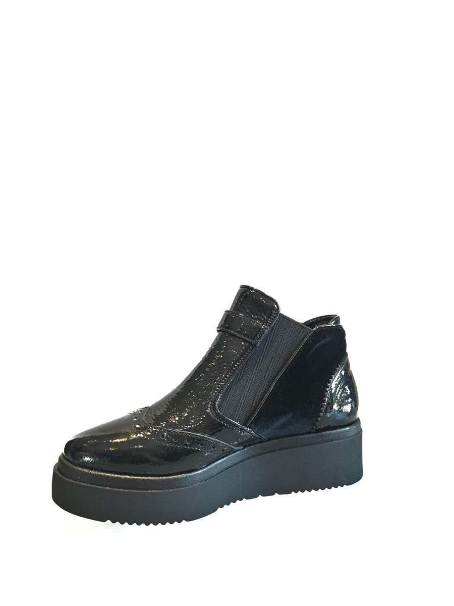 Nexus Shoes