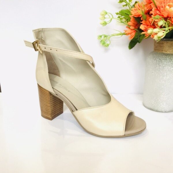 Sandale Beige  900